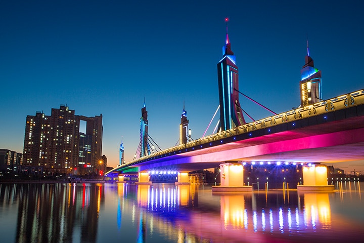 ultrawide-29u511a-2025-feature-02-1-4-summary-hdr-m